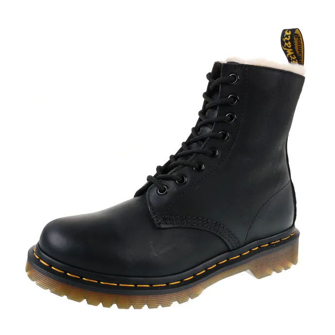 Dr. Martens Serena 36